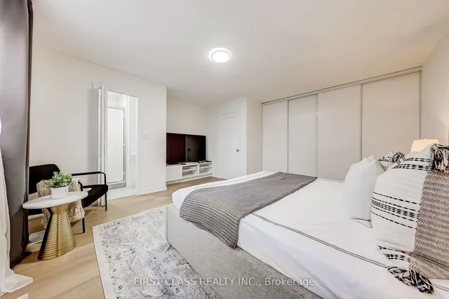 Additional property image - 106 Chester Le Blvd Unit 112