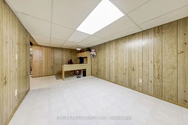 Additional property image - 106 Chester Le Blvd Unit 112
