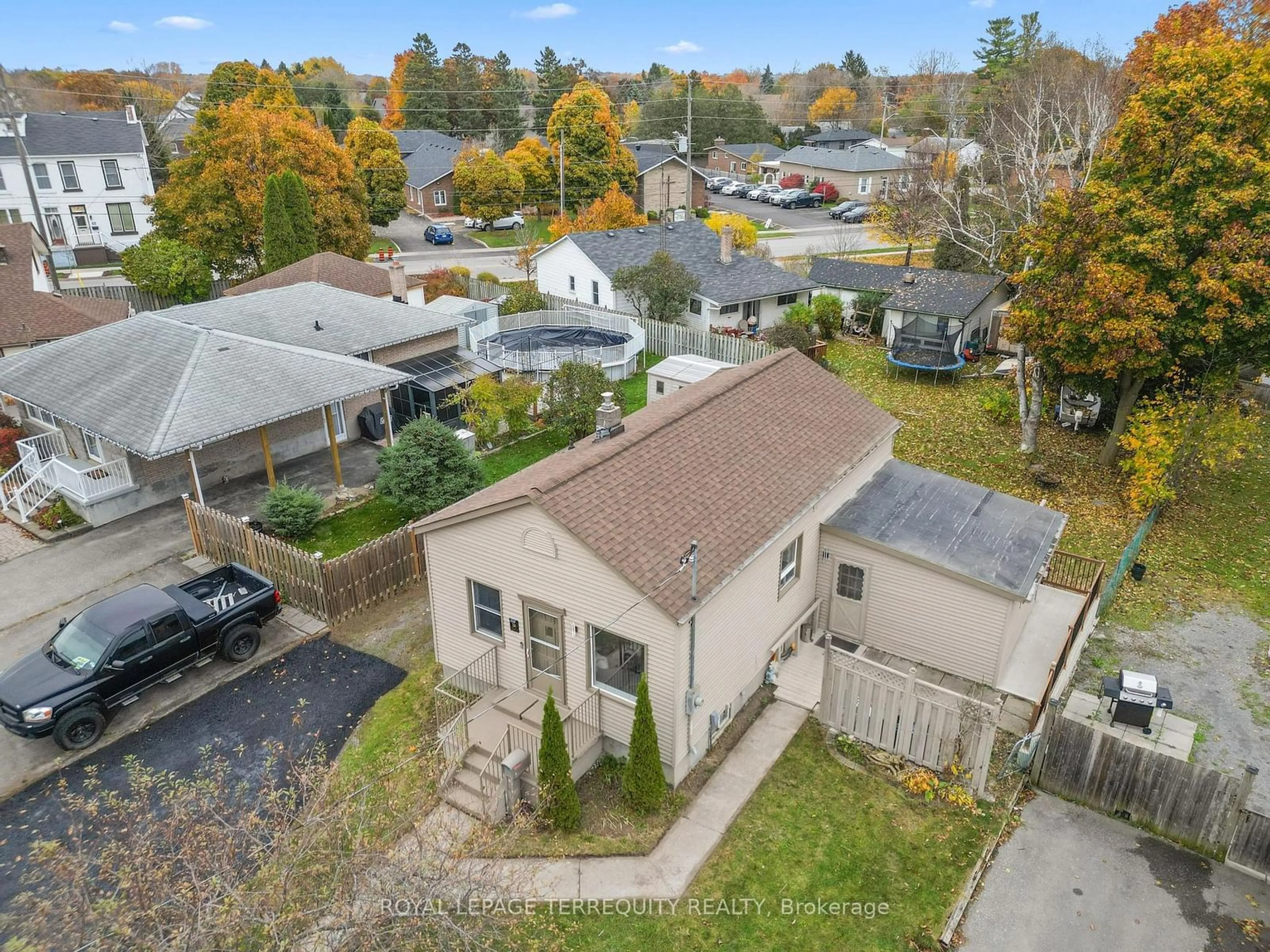 Frontside or backside of a home, the fenced backyard for 5 Victoria St, Clarington Ontario L1C 1E7