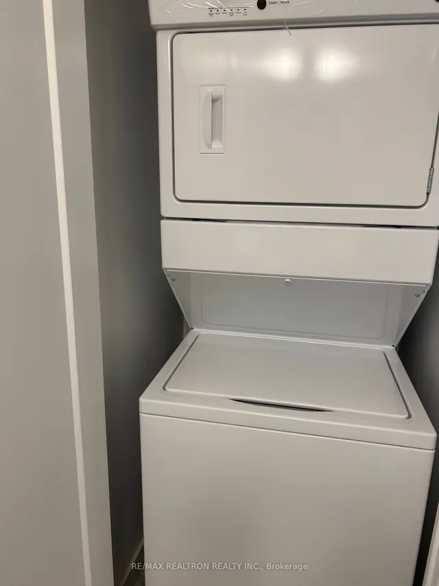 Additional property image - 3220 Sheppard Ave Unit 218
