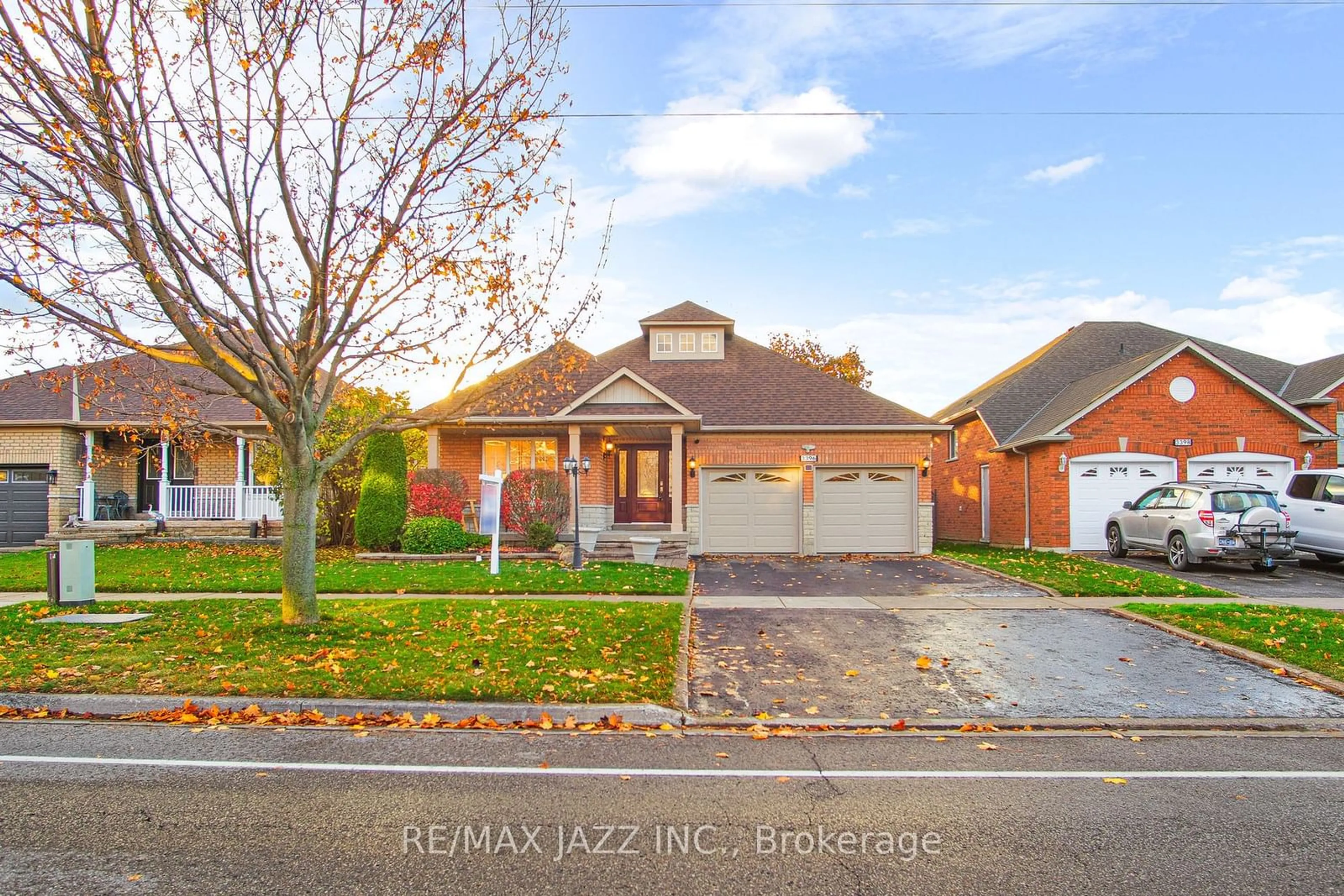 Frontside or backside of a home, the street view for 3396 Garrard Rd, Whitby Ontario L1R 2N3