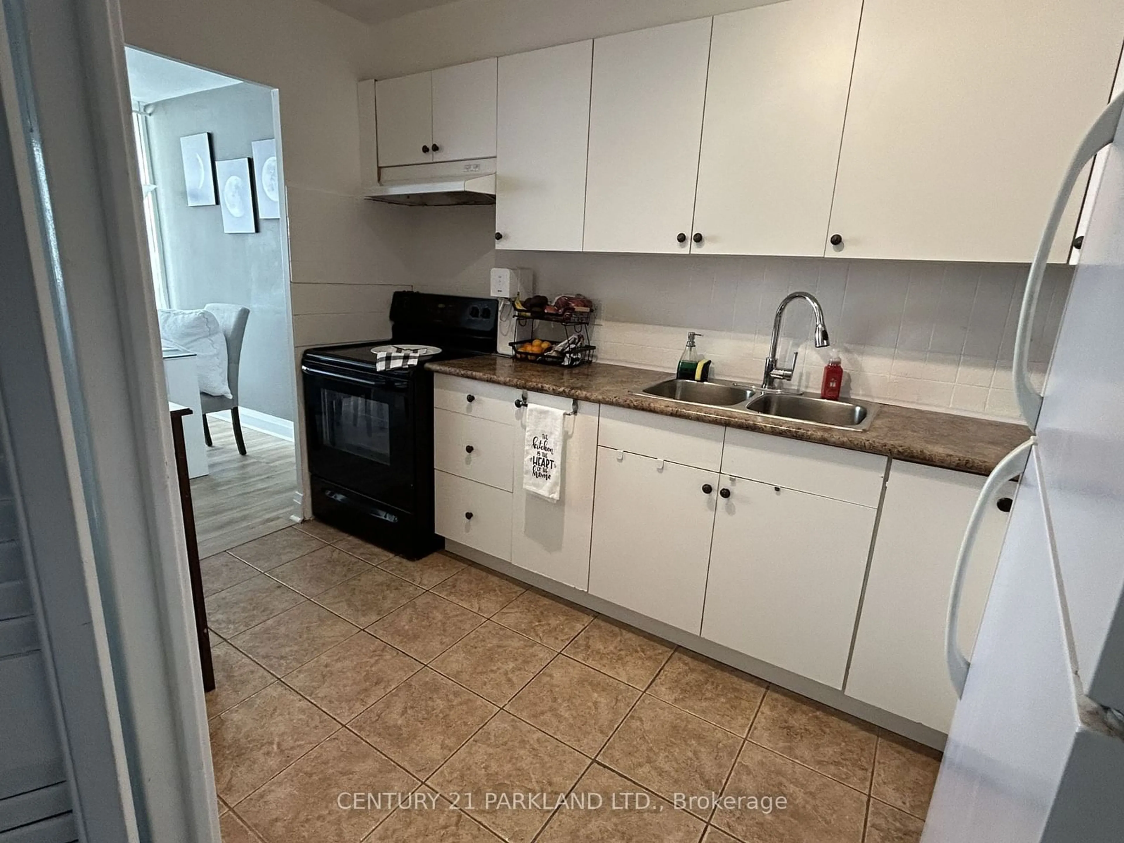 Standard kitchen, not visible floor, cottage for 5 Massey Sq #2810, Toronto Ontario M4C 5L6