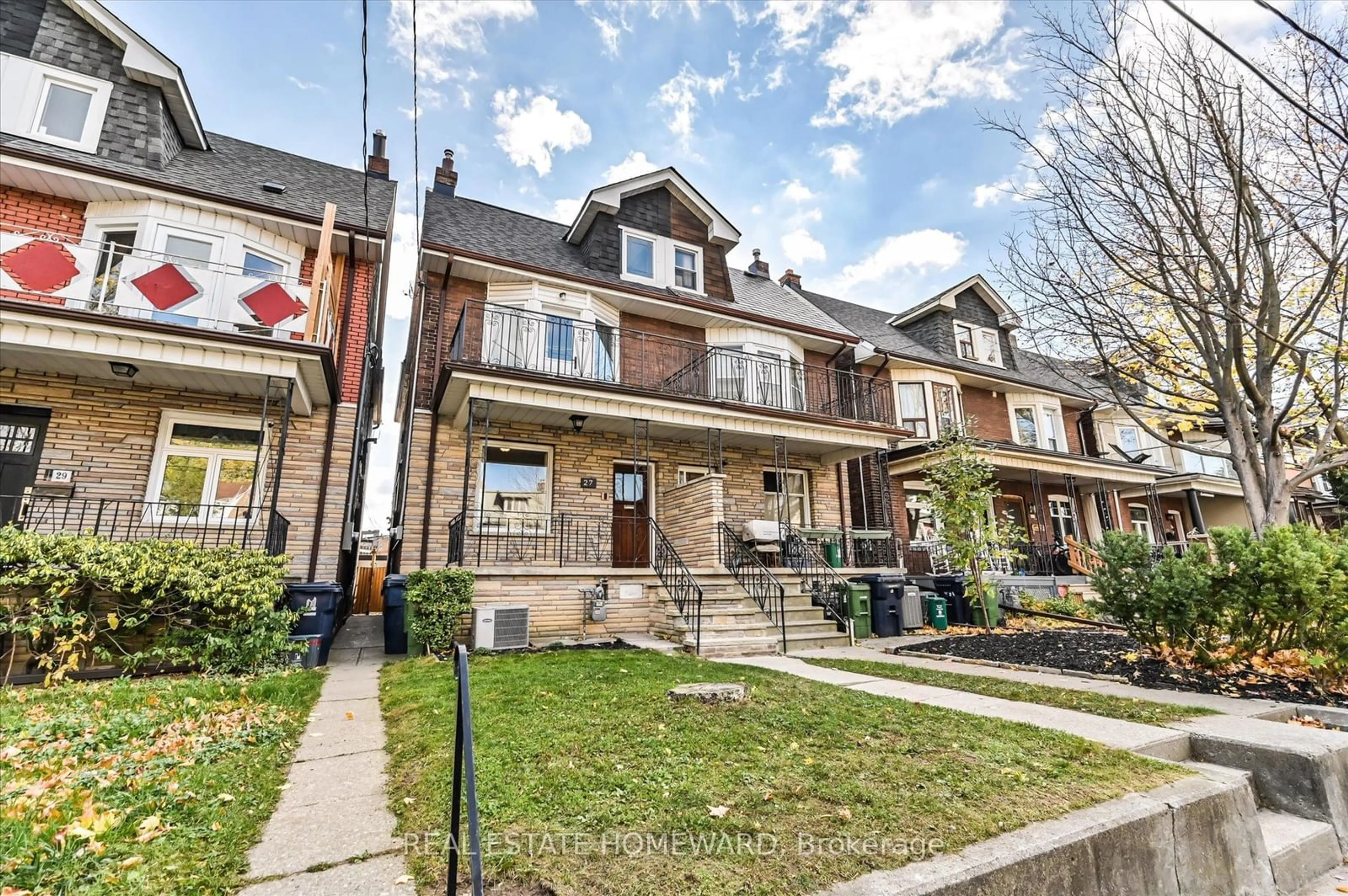 A pic from exterior of the house or condo, the street view for 27 Strathmore Blvd, Toronto Ontario M4J 1P1