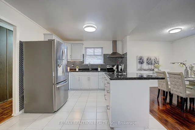Additional property image - 73 Pettibone Sq