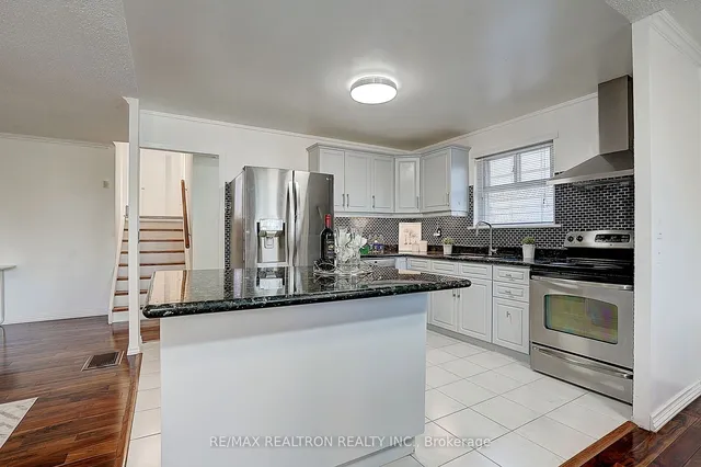 Additional property image - 73 Pettibone Sq