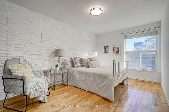 Additional property image - 73 Pettibone Sq