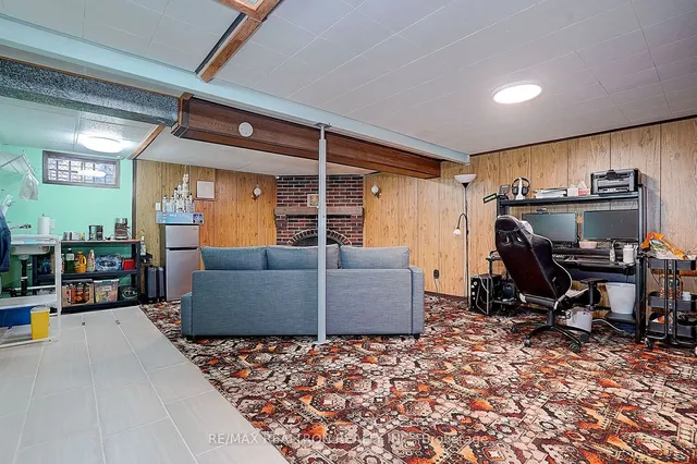 Additional property image - 73 Pettibone Sq