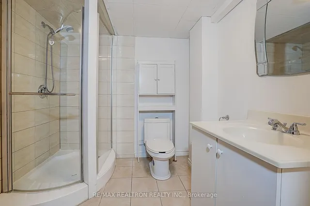 Additional property image - 73 Pettibone Sq