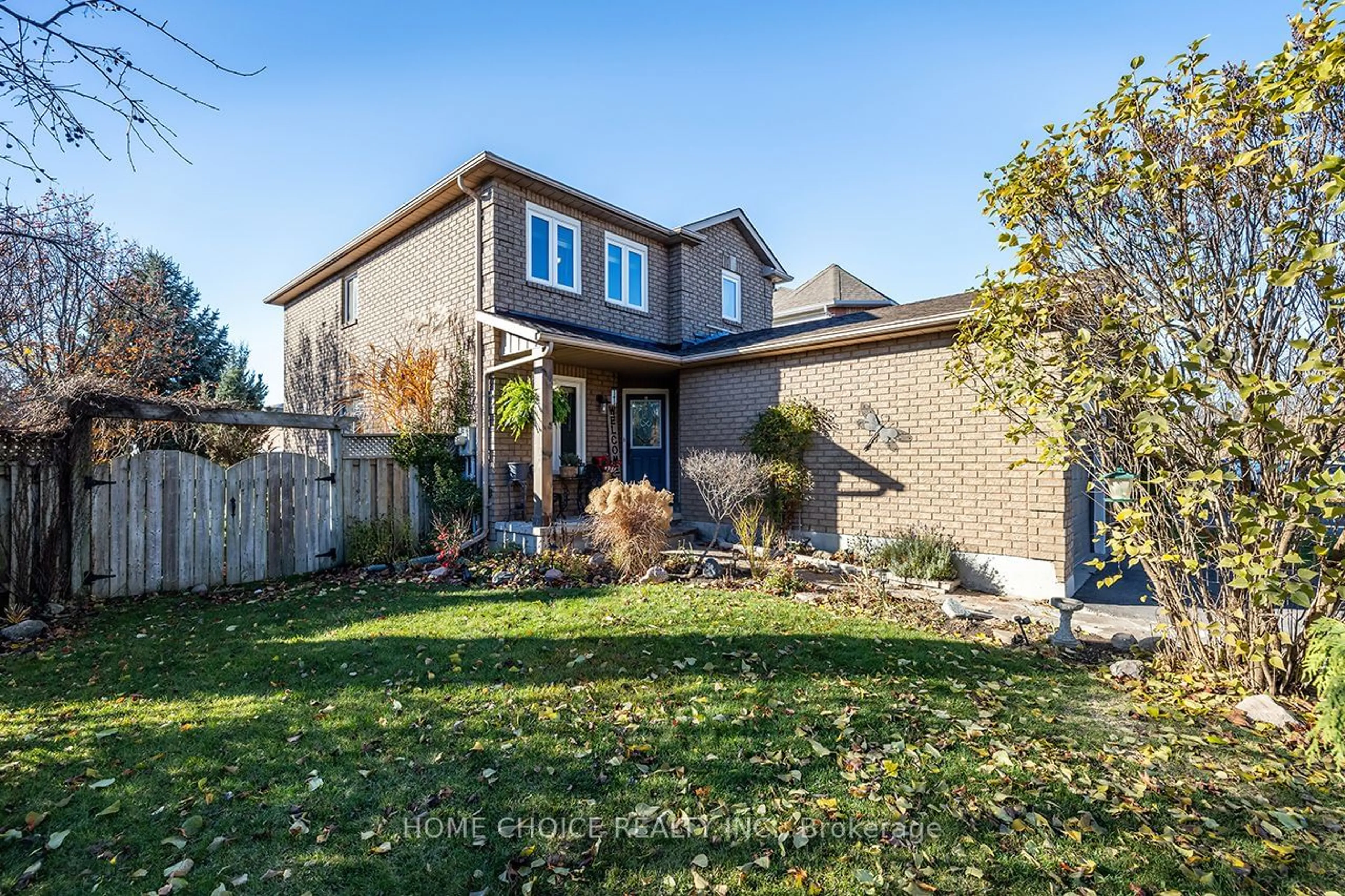 Frontside or backside of a home, the fenced backyard for 30 Edgerton Dr, Clarington Ontario L1C 4S7