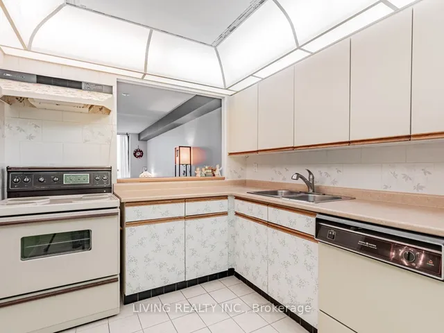 Additional property image - 75 Bamburgh Circ Unit 1222