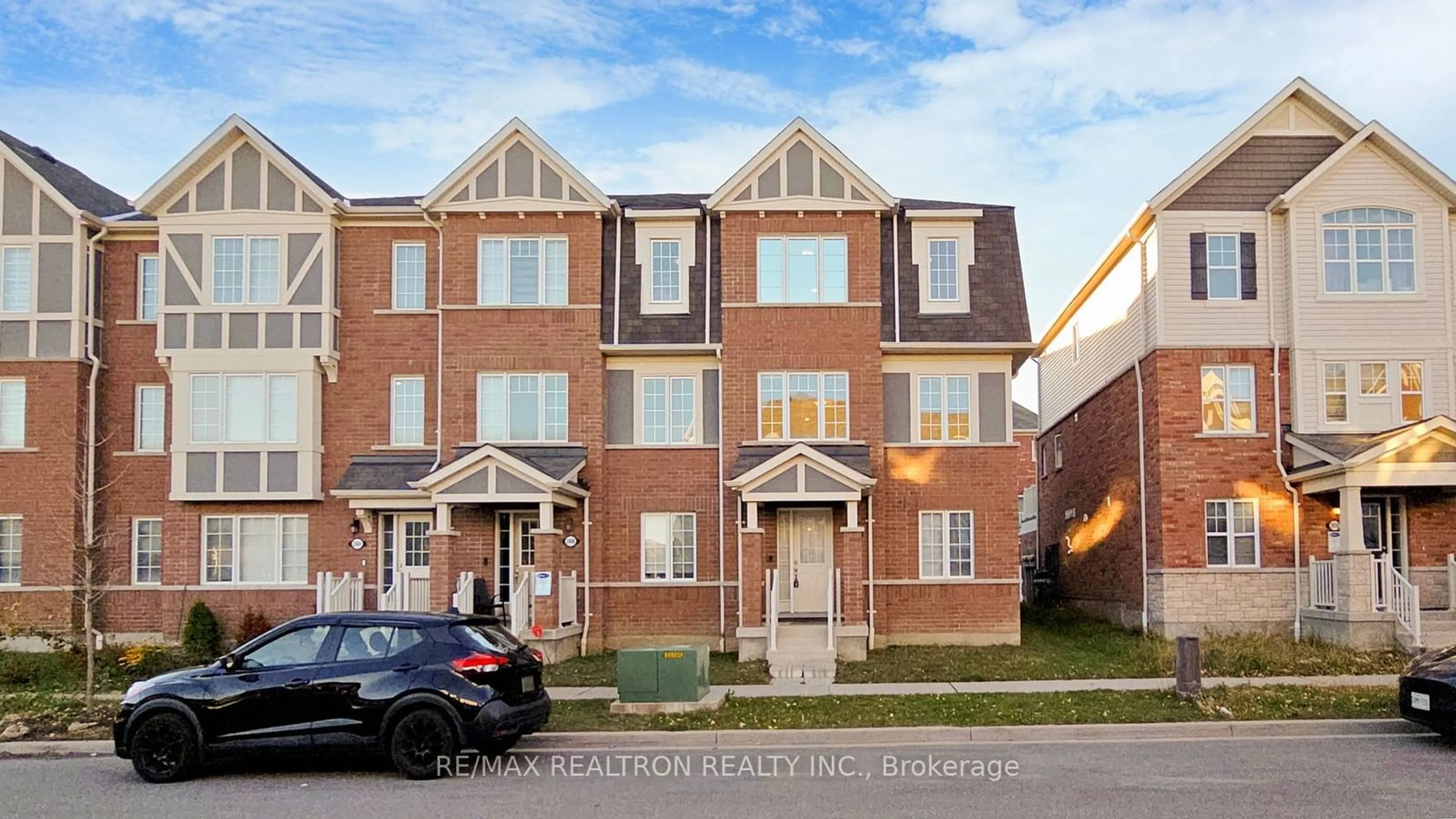 A pic from exterior of the house or condo, the street view for 2408 Fall Harvest Cres, Pickering Ontario L1X 0G2