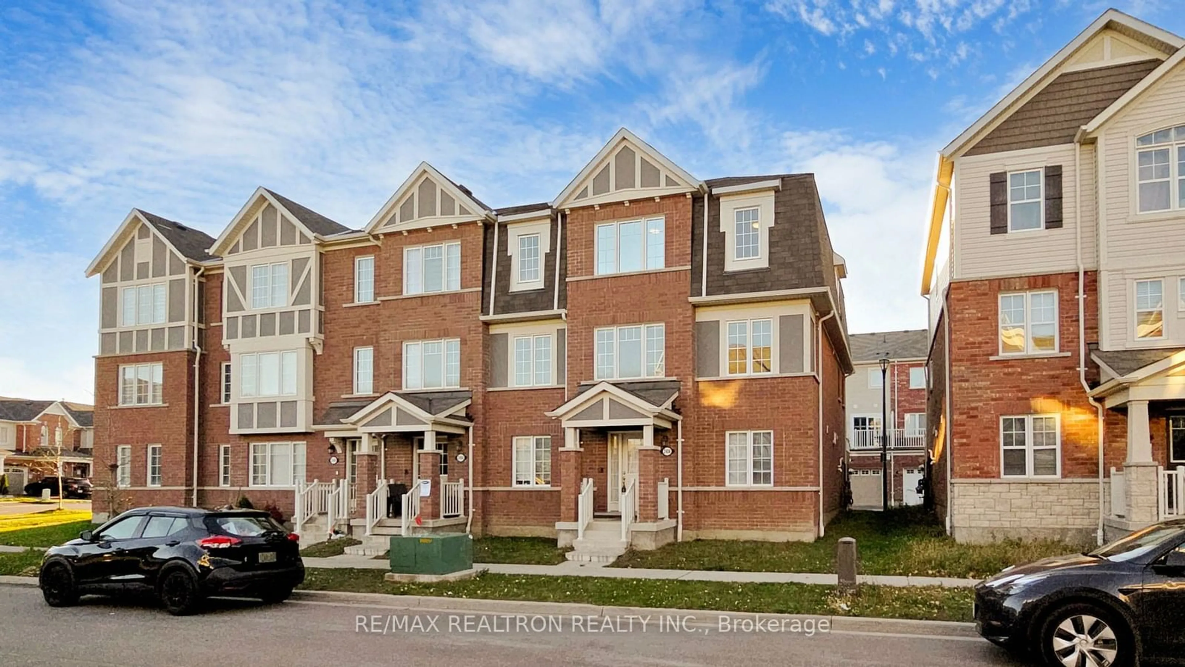 A pic from exterior of the house or condo, the street view for 2408 Fall Harvest Cres, Pickering Ontario L1X 0G2