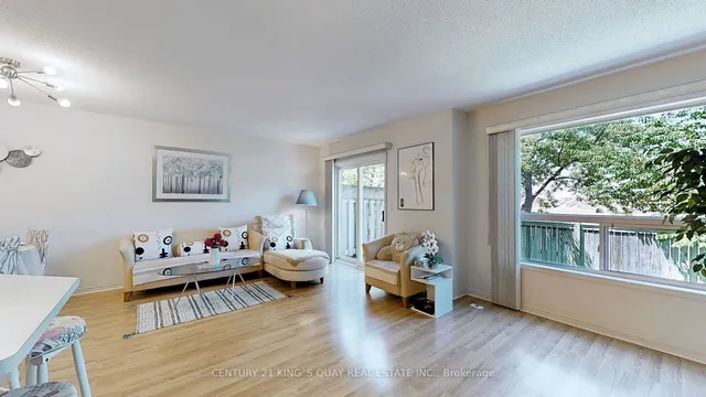 Additional property image - 83 Mondeo Dr Unit 150