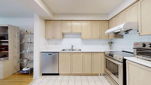 Additional property image - 83 Mondeo Dr Unit 150