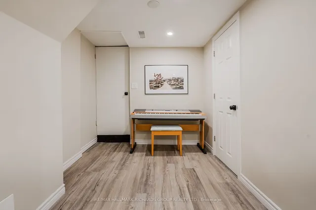 Additional property image - 48 Lockwood Rd