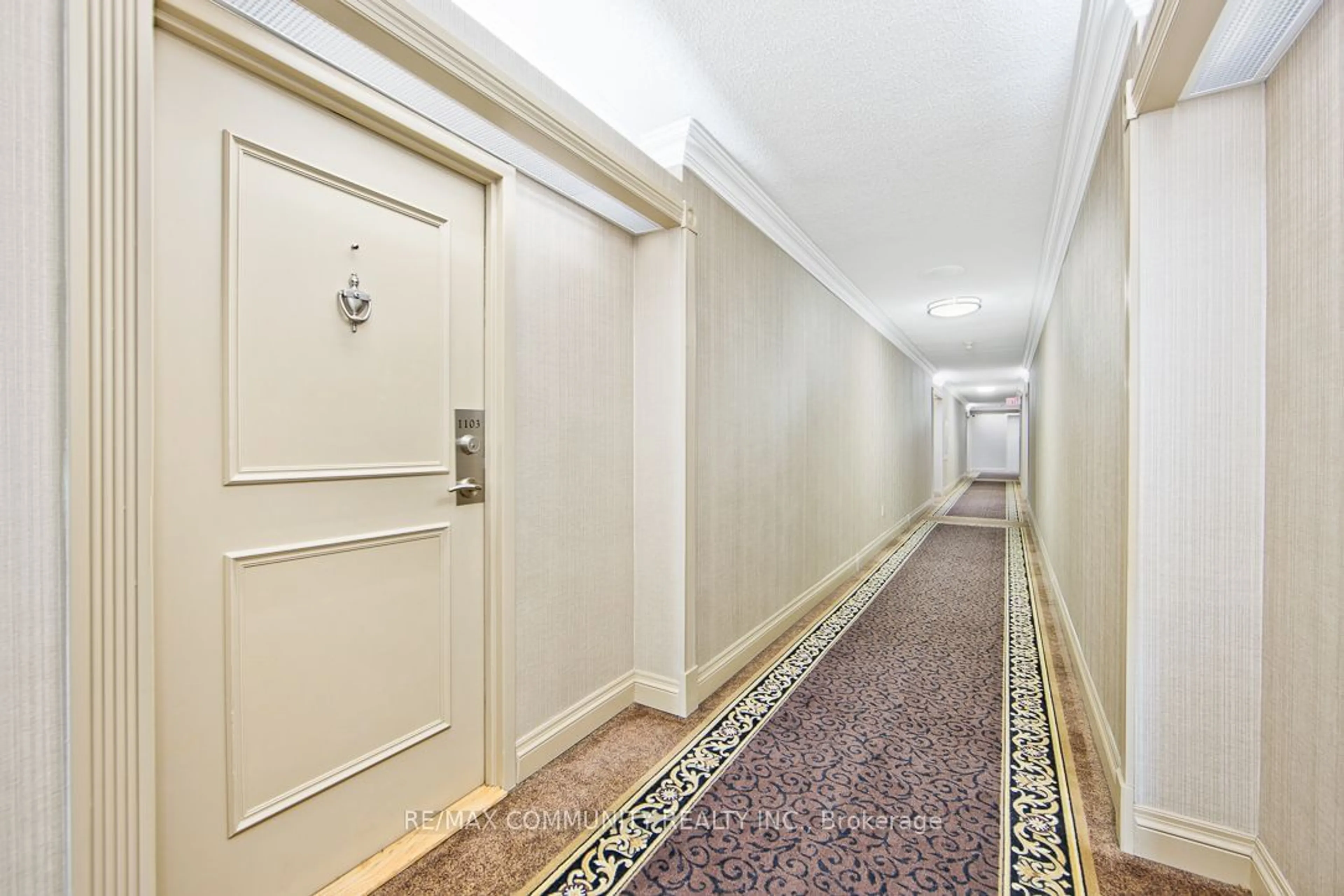 Indoor foyer, unknown floor for 10 Dean Park Rd #1103, Toronto Ontario M1B 3G8