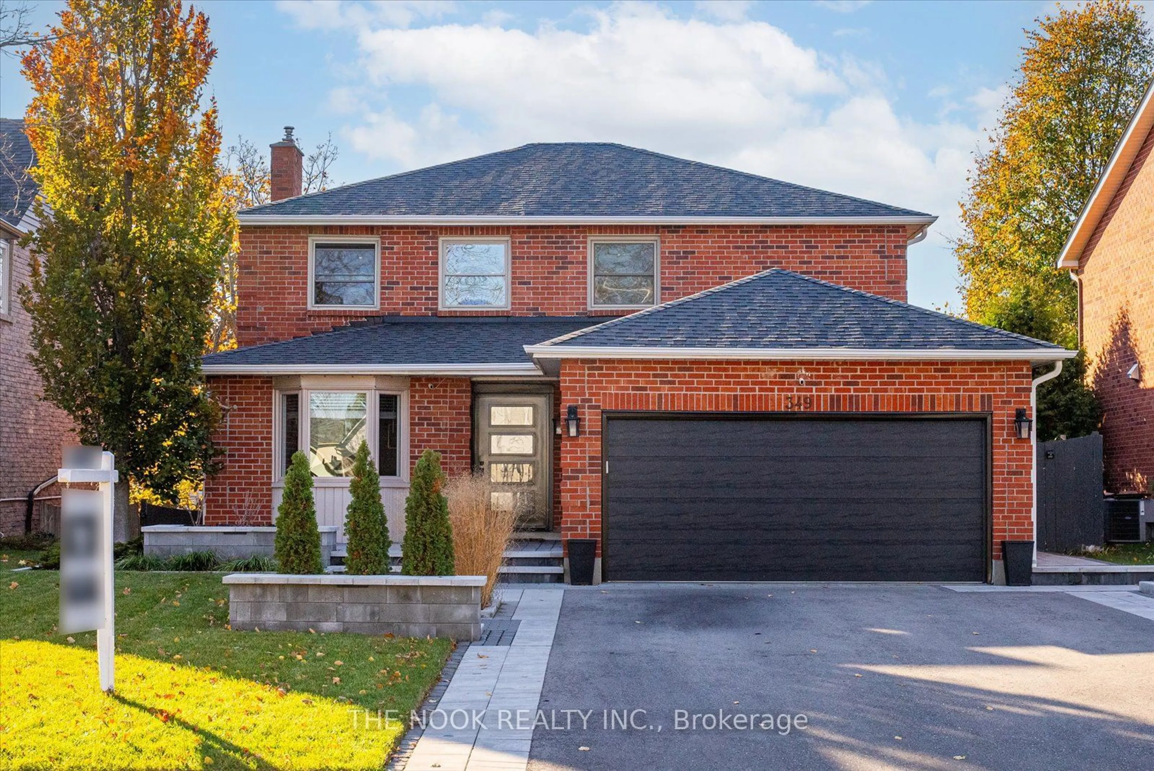 Home with brick exterior material for 349 Regal Briar St, Whitby Ontario L1N 6P4