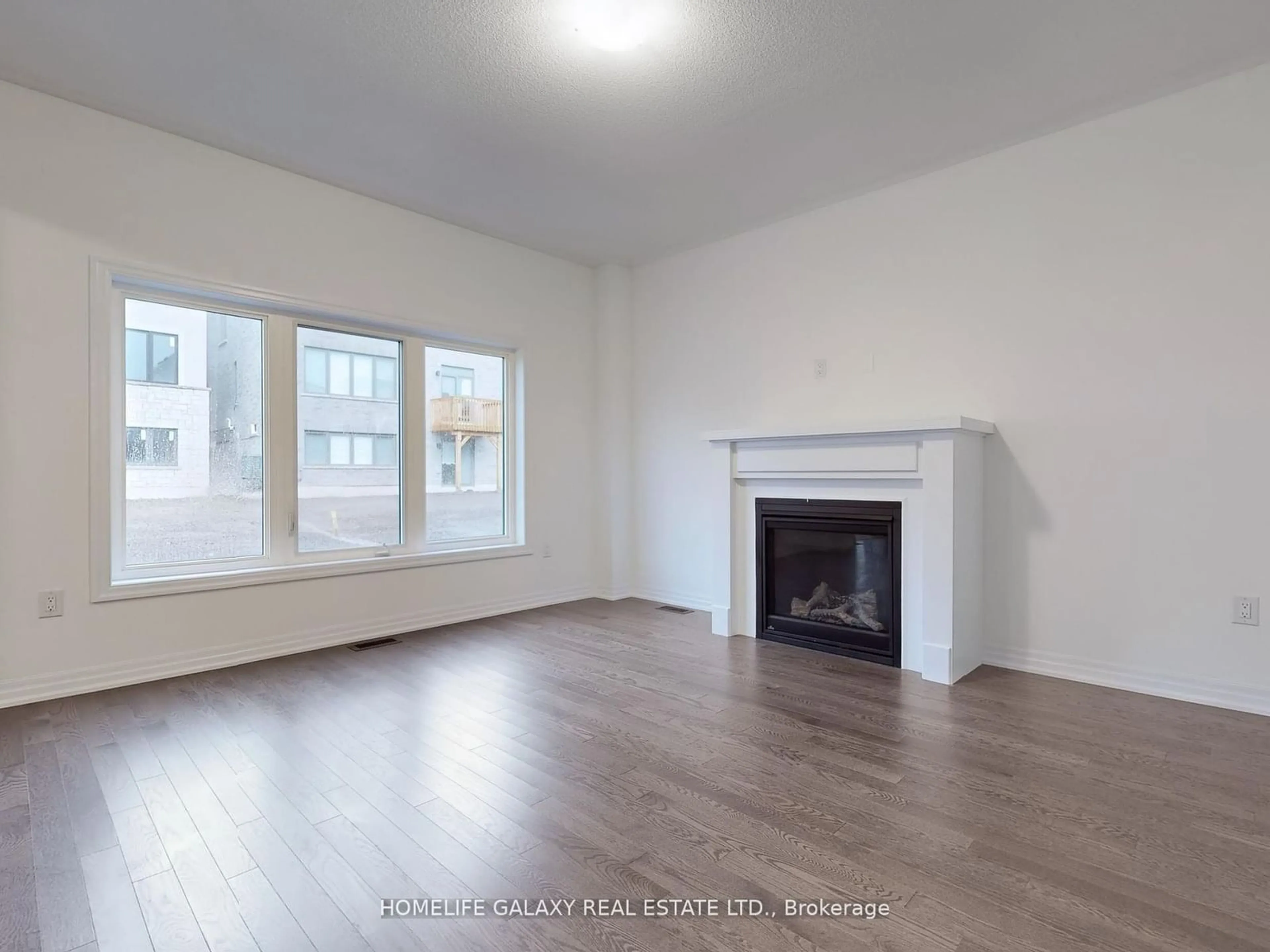 A pic of a room, wood floors for 238 Flood Ave, Clarington Ontario L1B 0C9