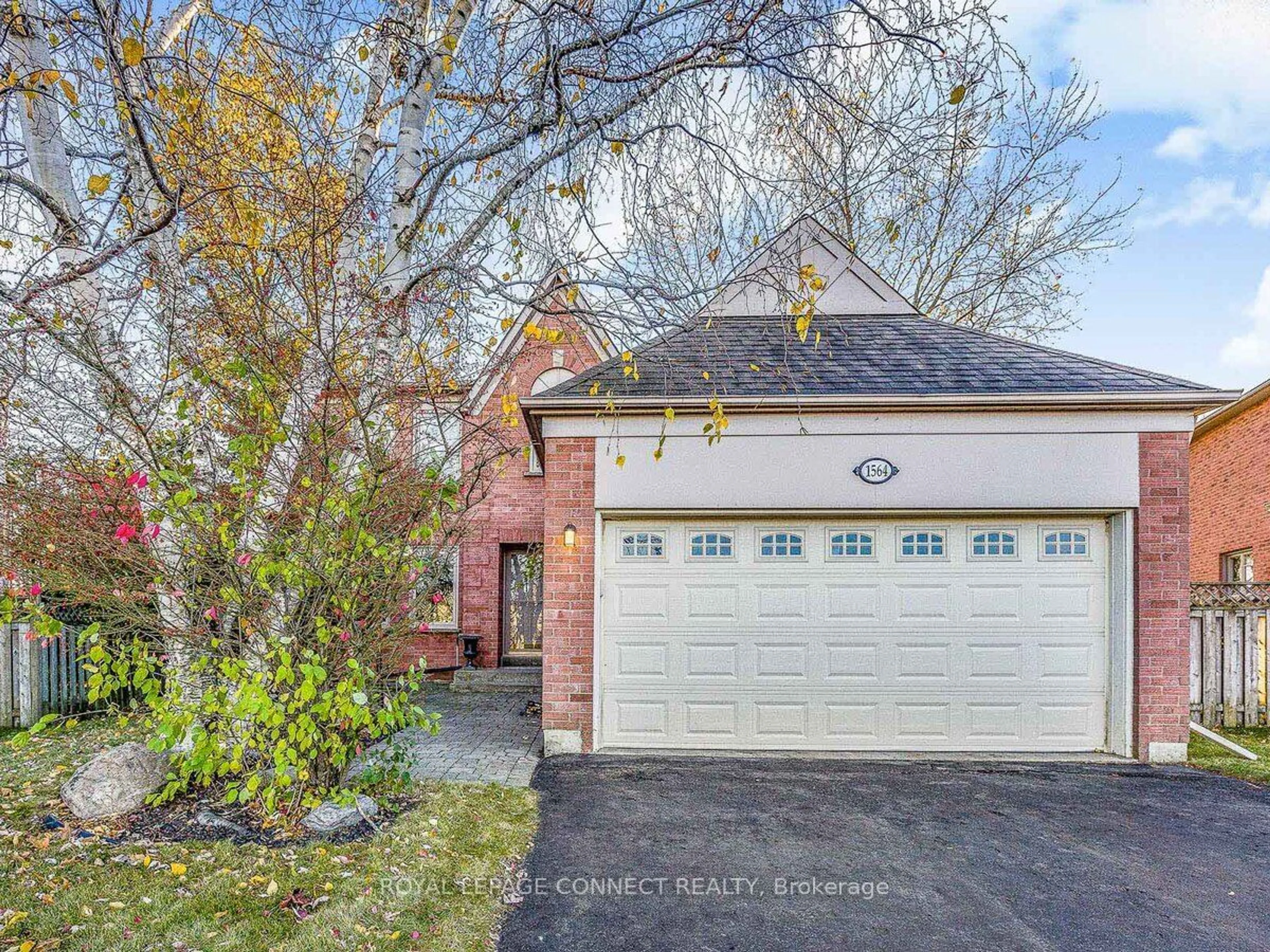 Frontside or backside of a home, cottage for 1564 Saugeen Dr, Pickering Ontario L1V 5P9