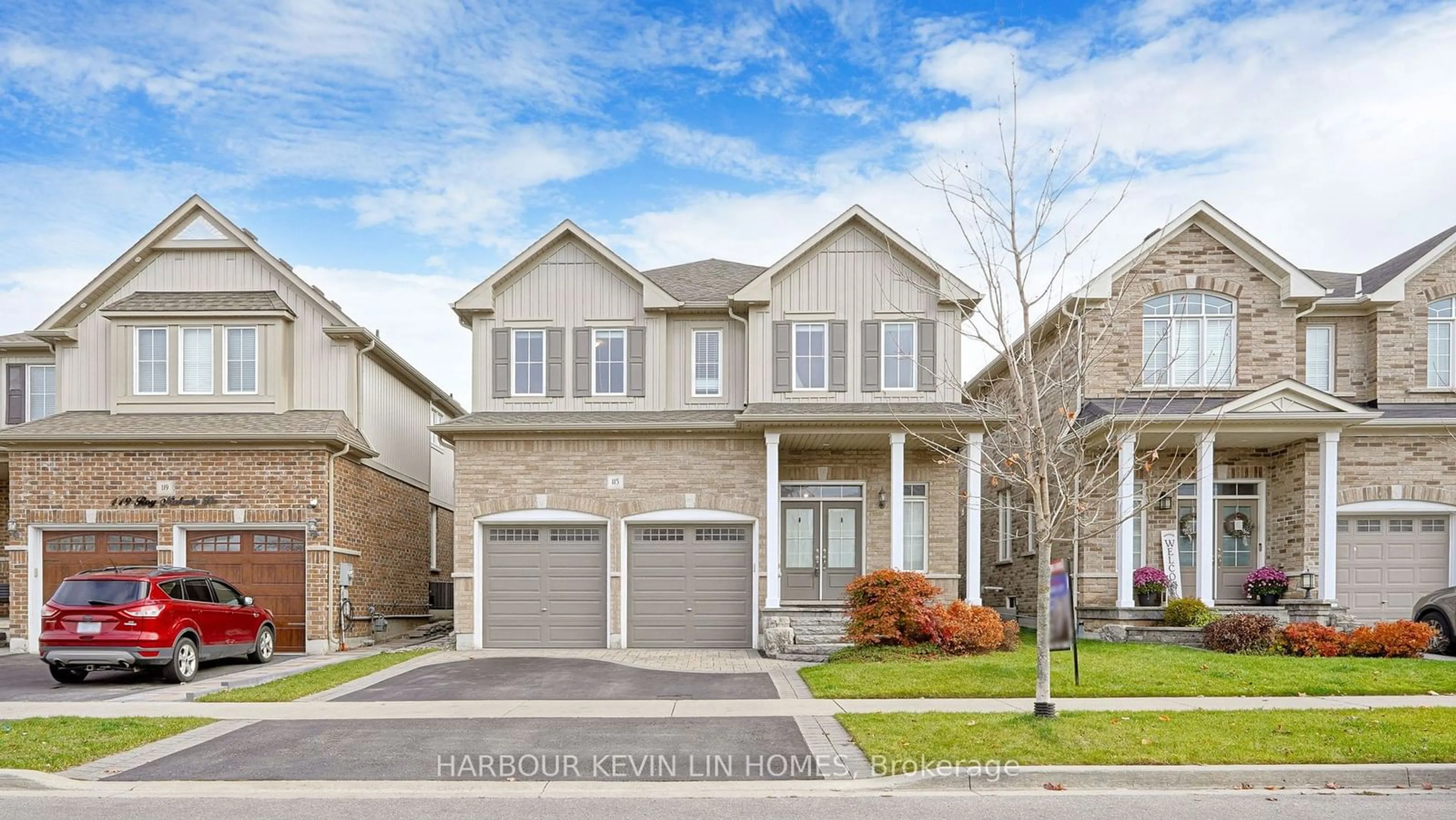 Frontside or backside of a home, the street view for 115 Roy Nichols Dr, Clarington Ontario L1E 0H6