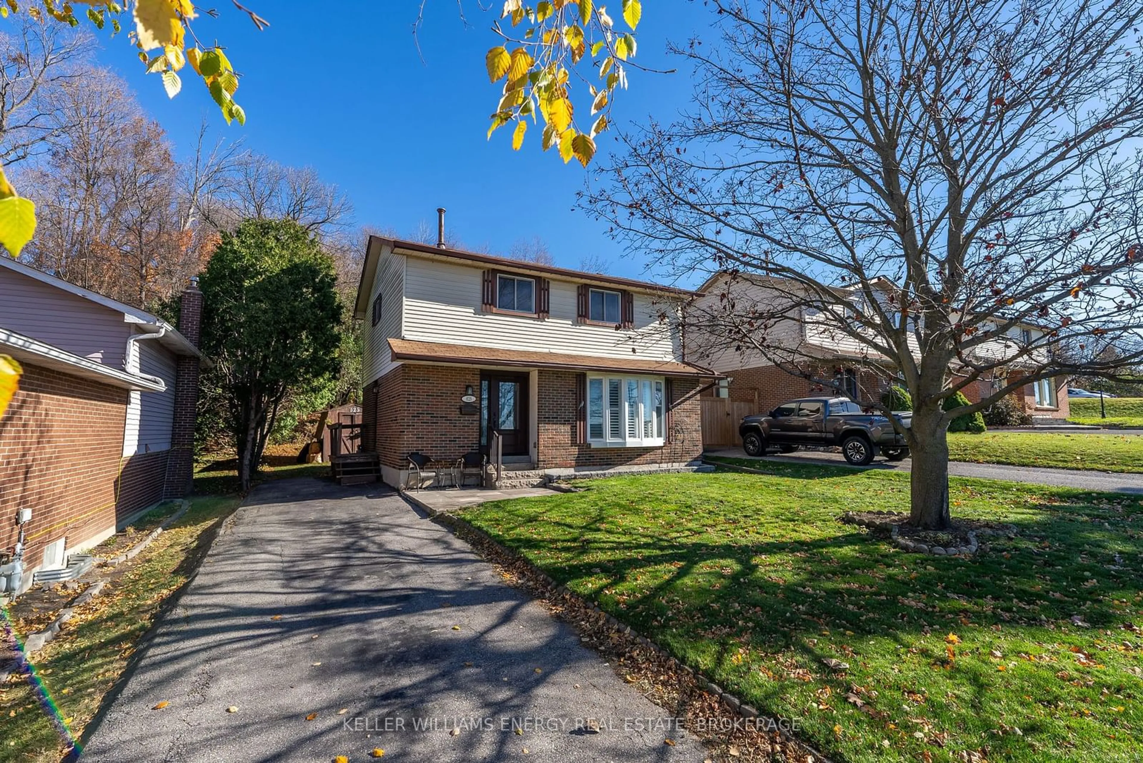 A pic from exterior of the house or condo, the fenced backyard for 625 Grandview St, Oshawa Ontario L1H 7T5