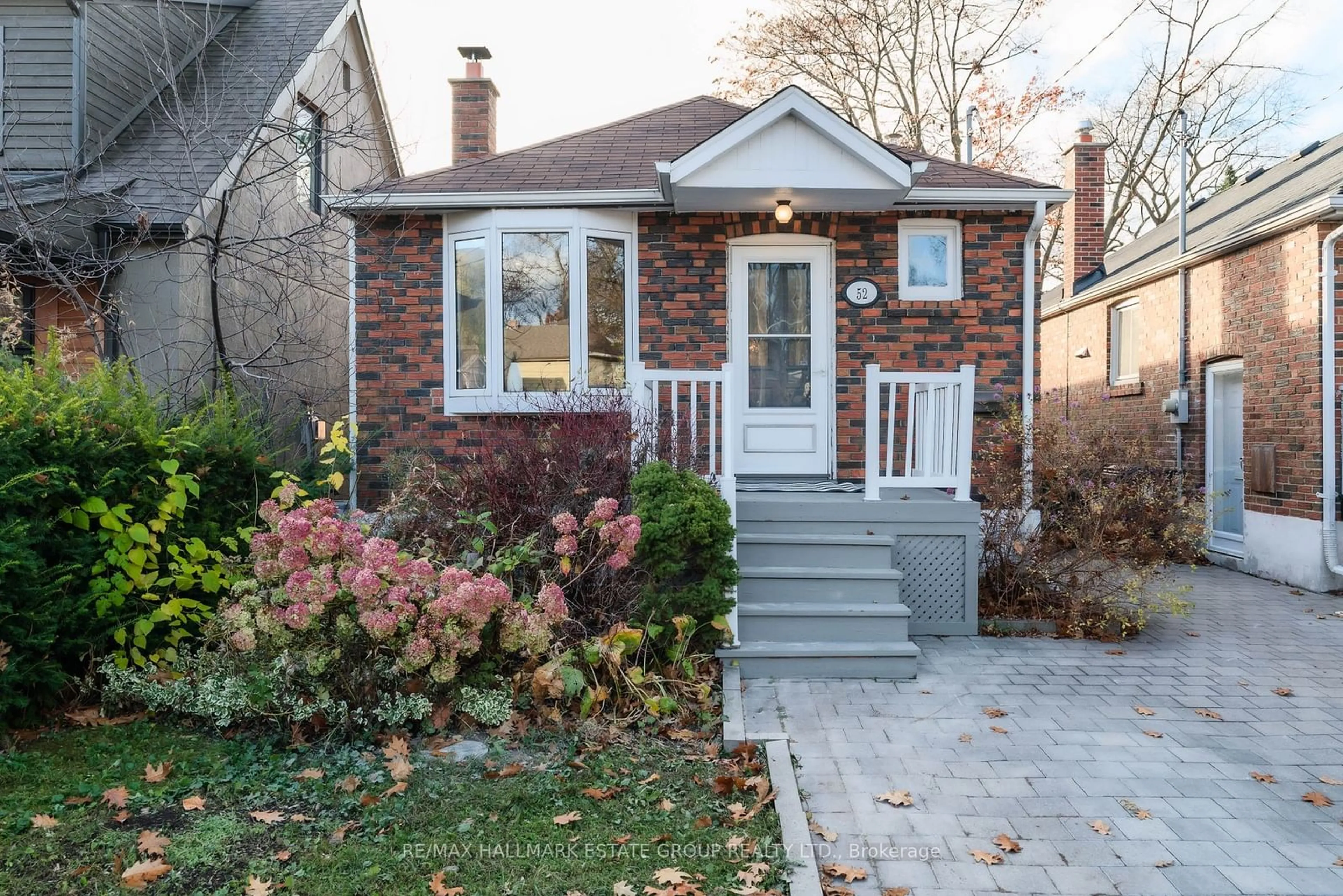 Home with brick exterior material for 52 Cornell Ave, Toronto Ontario M1N 2Y2