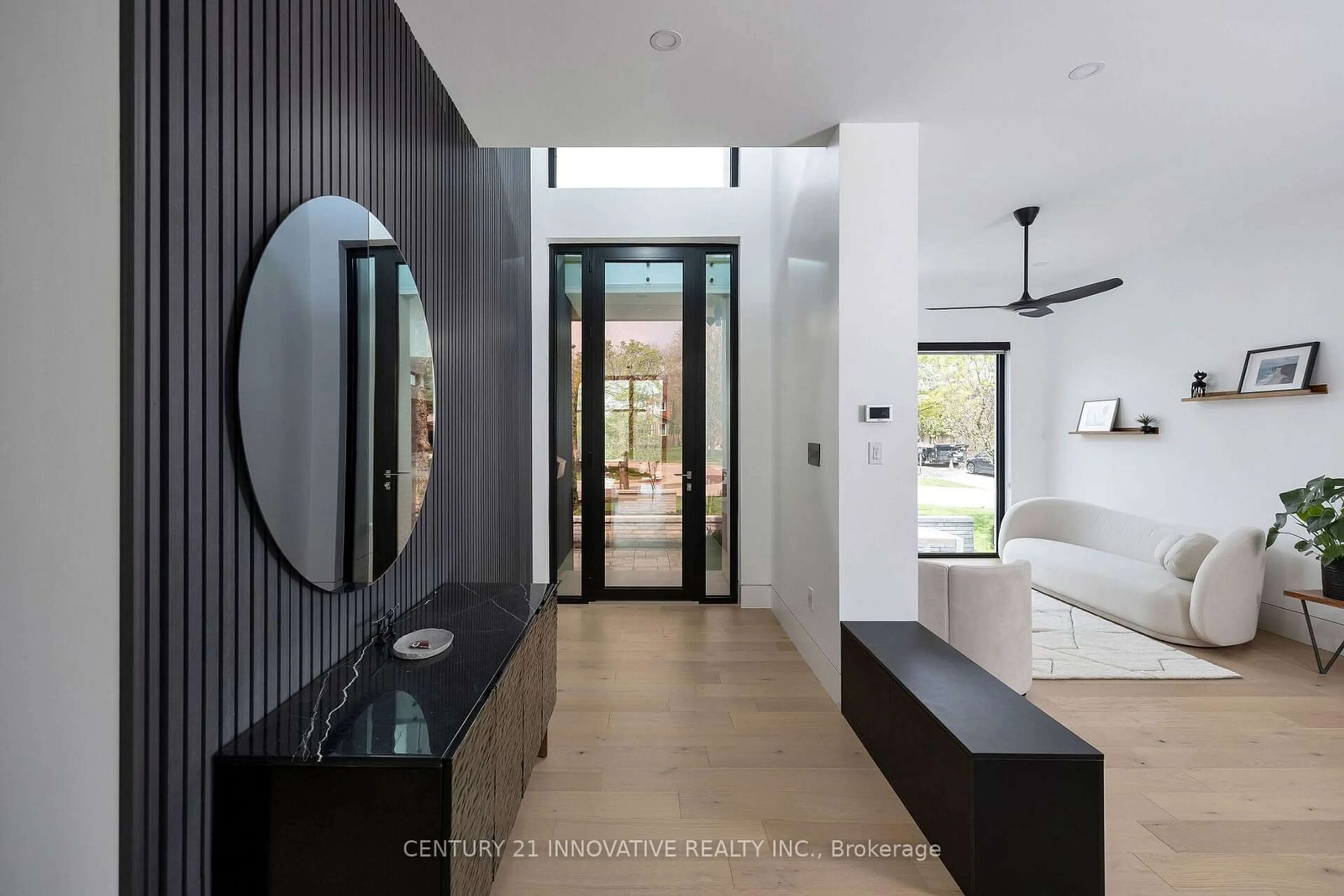 Contemporary bathroom, ceramic floors for 10 Haida Crt, Toronto Ontario M1C 3L1