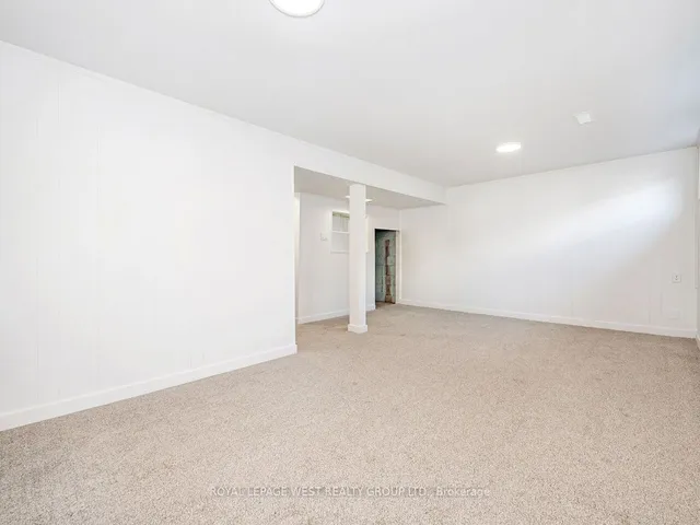 Additional property image - 33 Syracuse Cres