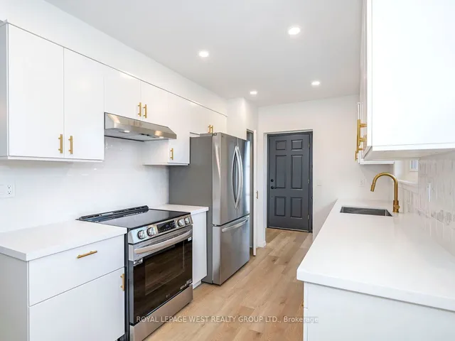 Additional property image - 33 Syracuse Cres