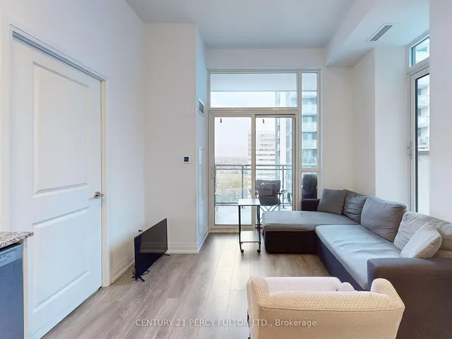 Additional property image - 10 Meadowglen Pl Unit LPh 01