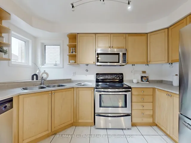 Additional property image - 8 Grackle Tr