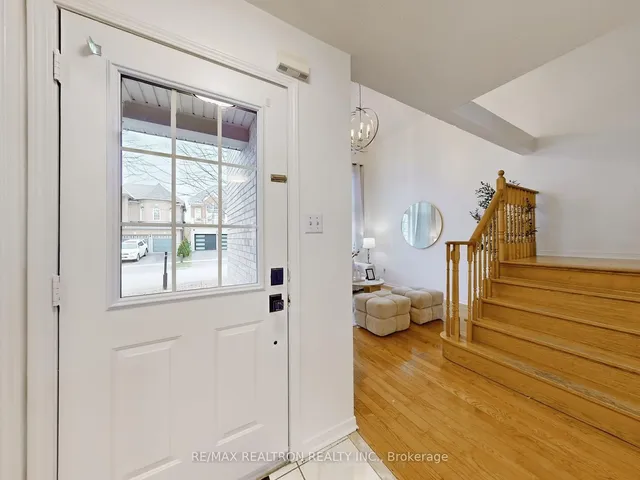 Additional property image - 8 Grackle Tr