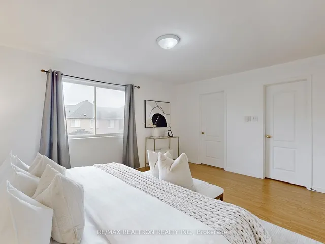 Additional property image - 8 Grackle Tr