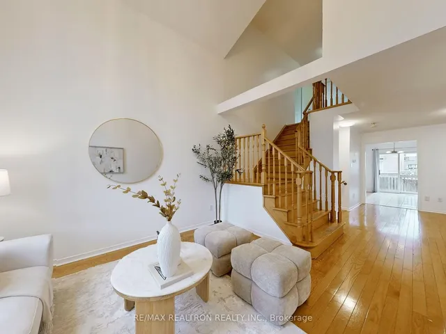 Additional property image - 8 Grackle Tr