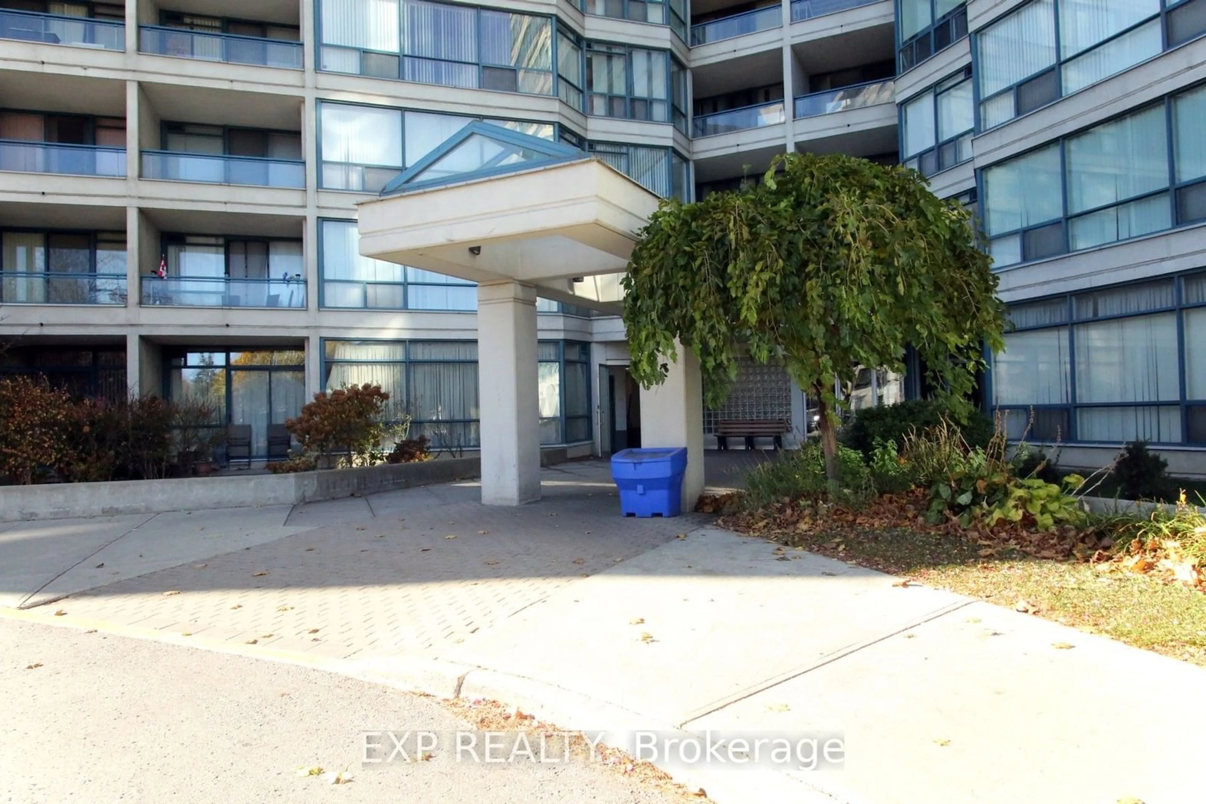 A pic from exterior of the house or condo, the front or back of building for 4725 Sheppard Ave #PH12, Toronto Ontario M1S 5B2