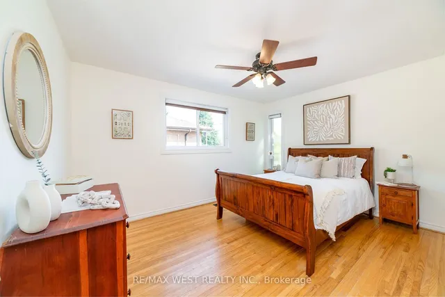 Additional property image - 10 Rowallan Dr