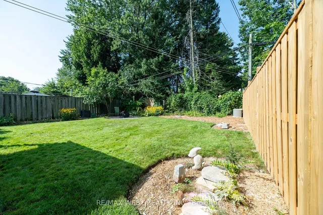 Additional property image - 10 Rowallan Dr