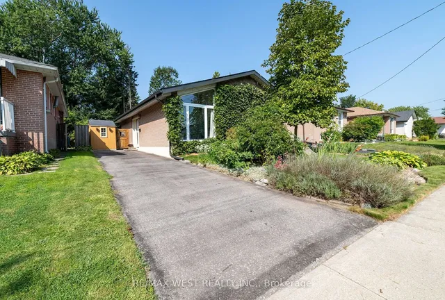 Additional property image - 10 Rowallan Dr