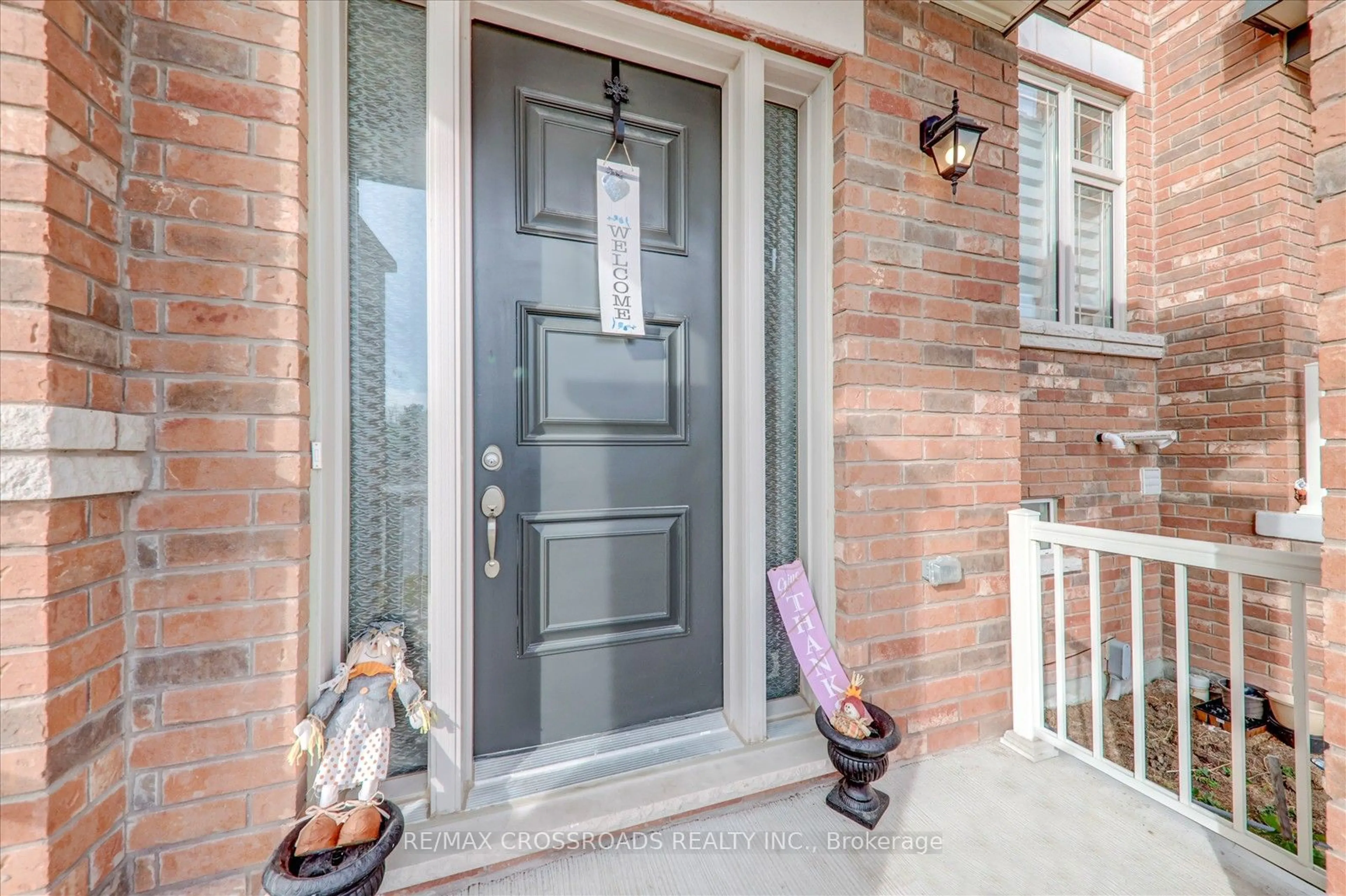 Indoor entryway, wood floors for 1183 Caliper Lane, Pickering Ontario L1X 0G9