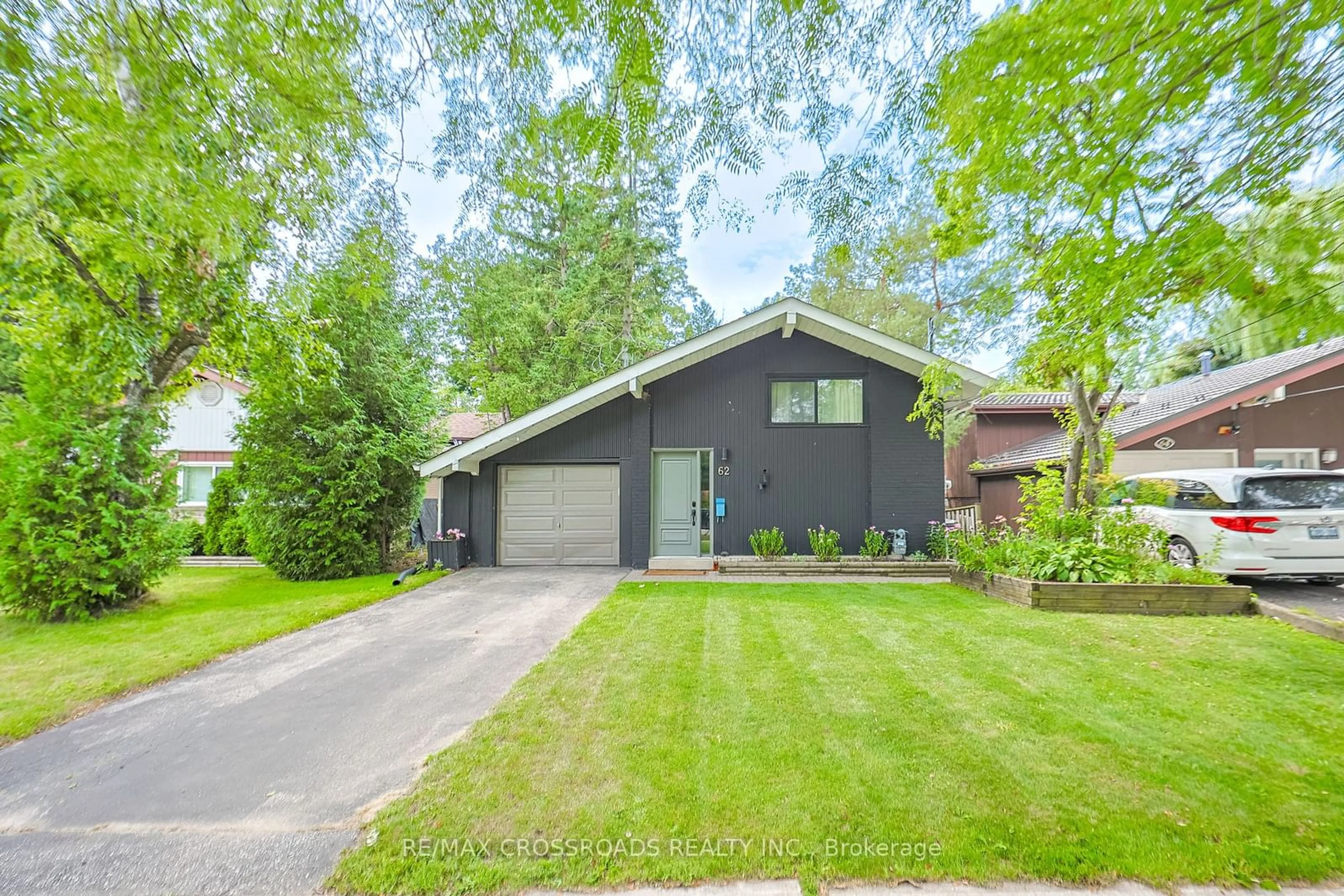 Frontside or backside of a home, cottage for 62 Northfield Rd, Toronto Ontario M1G 2H4