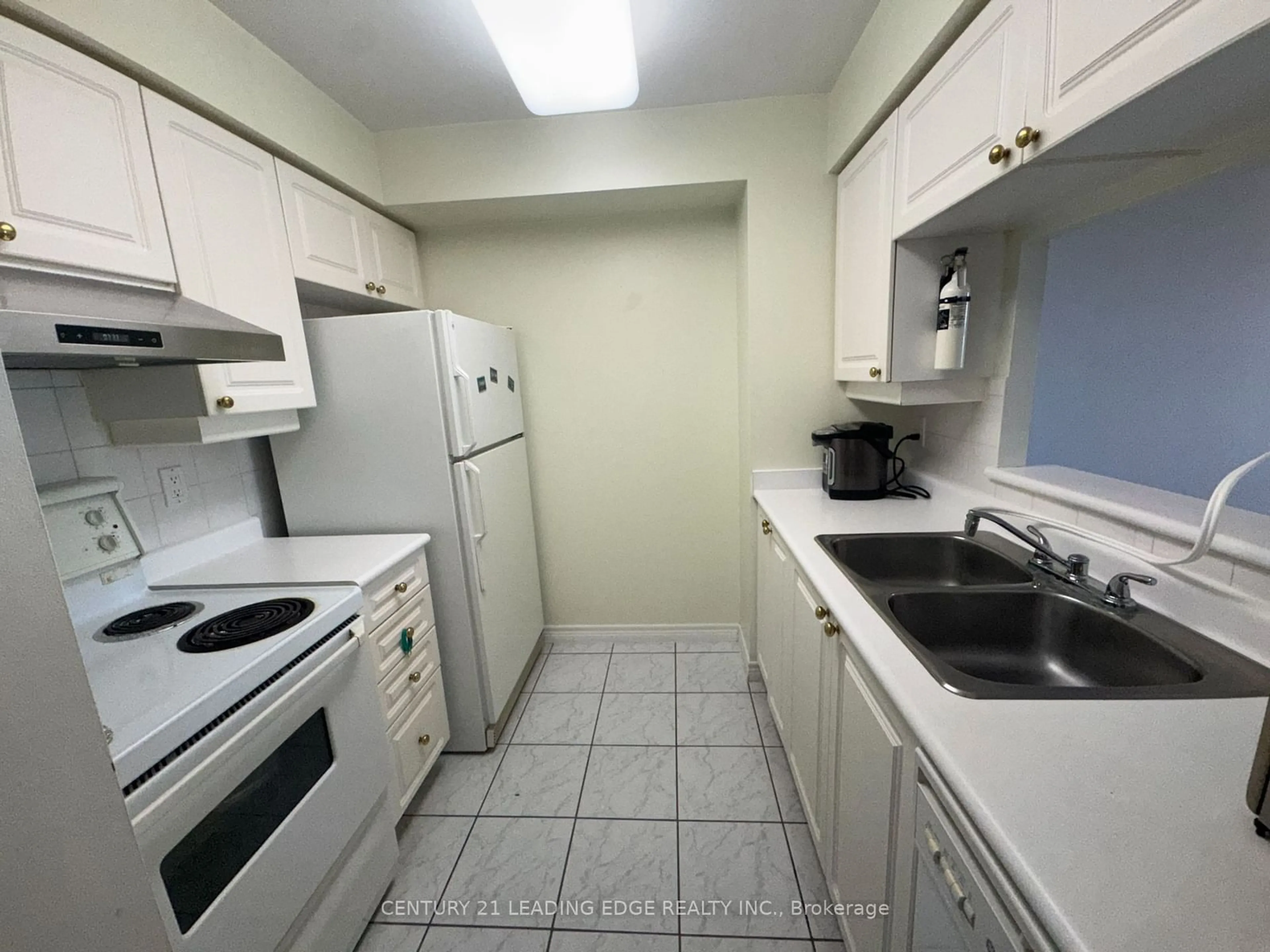 Standard kitchen, not visible floor, cottage for 68 CORPORATE Dr #1531, Toronto Ontario M1H 3H3