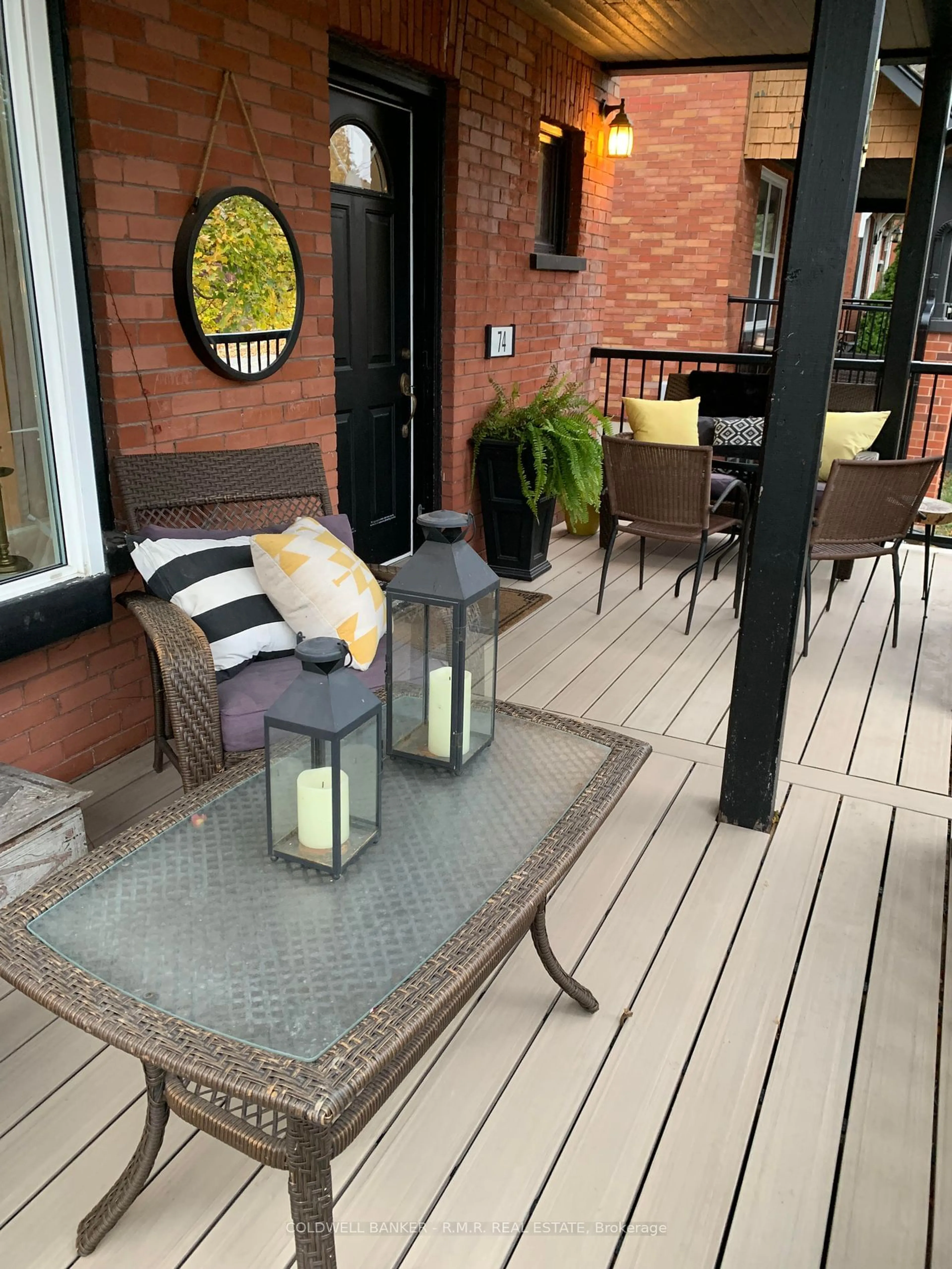 Patio for 74 Oshawa Blvd, Oshawa Ontario L1G 5S3