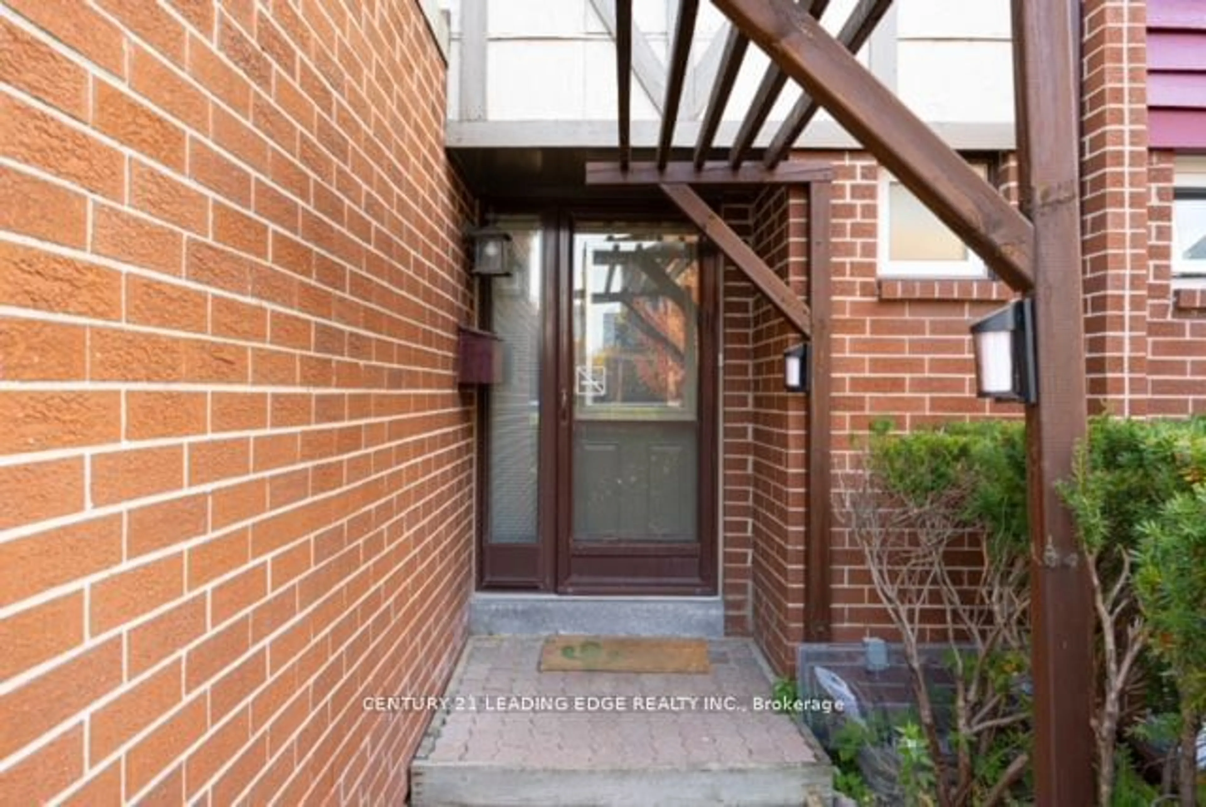 A pic from exterior of the house or condo, cottage for 30 CHICHESTER Pl #52, Toronto Ontario M1T 3S5