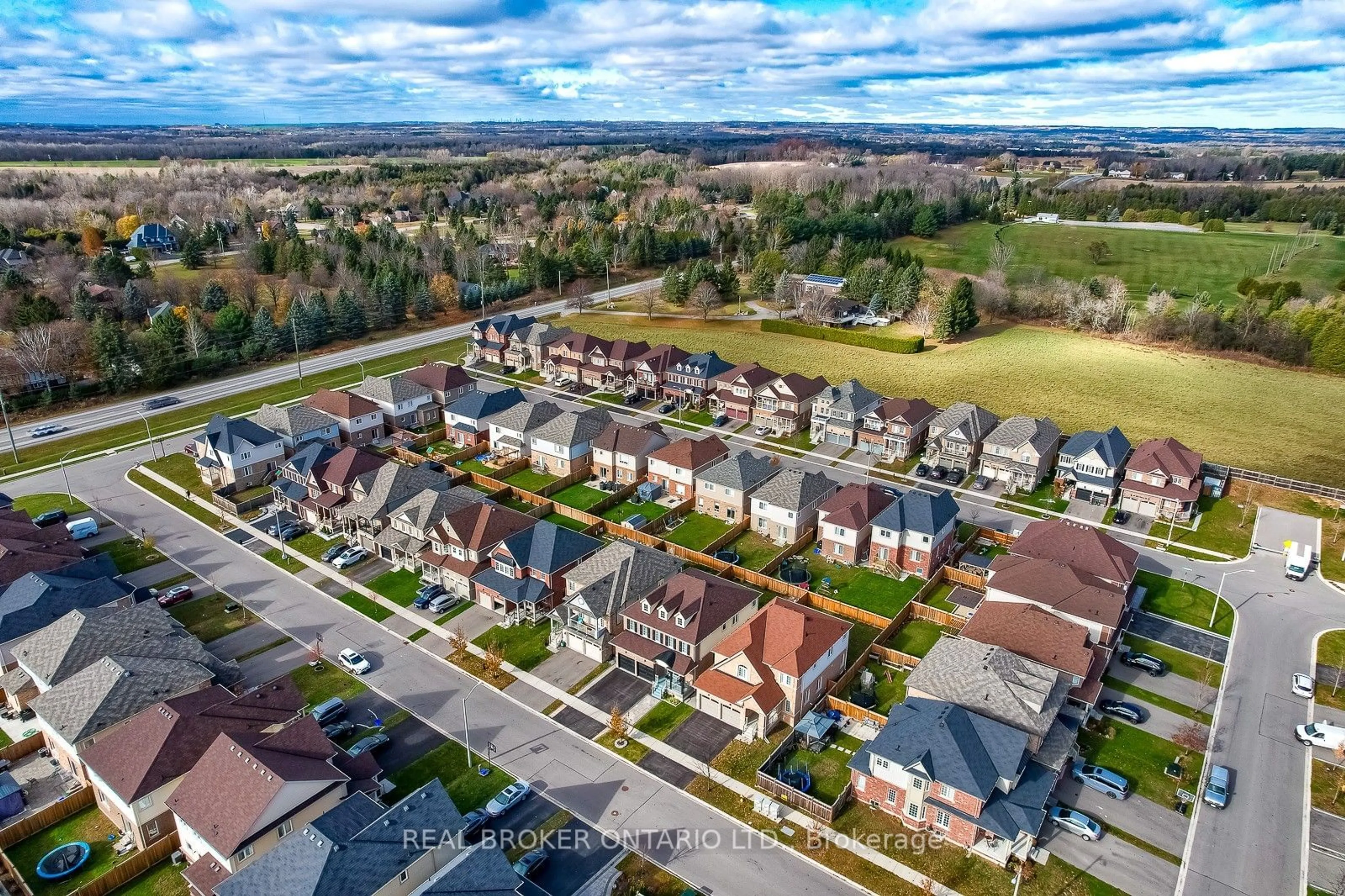 A pic from exterior of the house or condo, the street view for 50 Henry Smith Ave, Clarington Ontario L1C 0W1