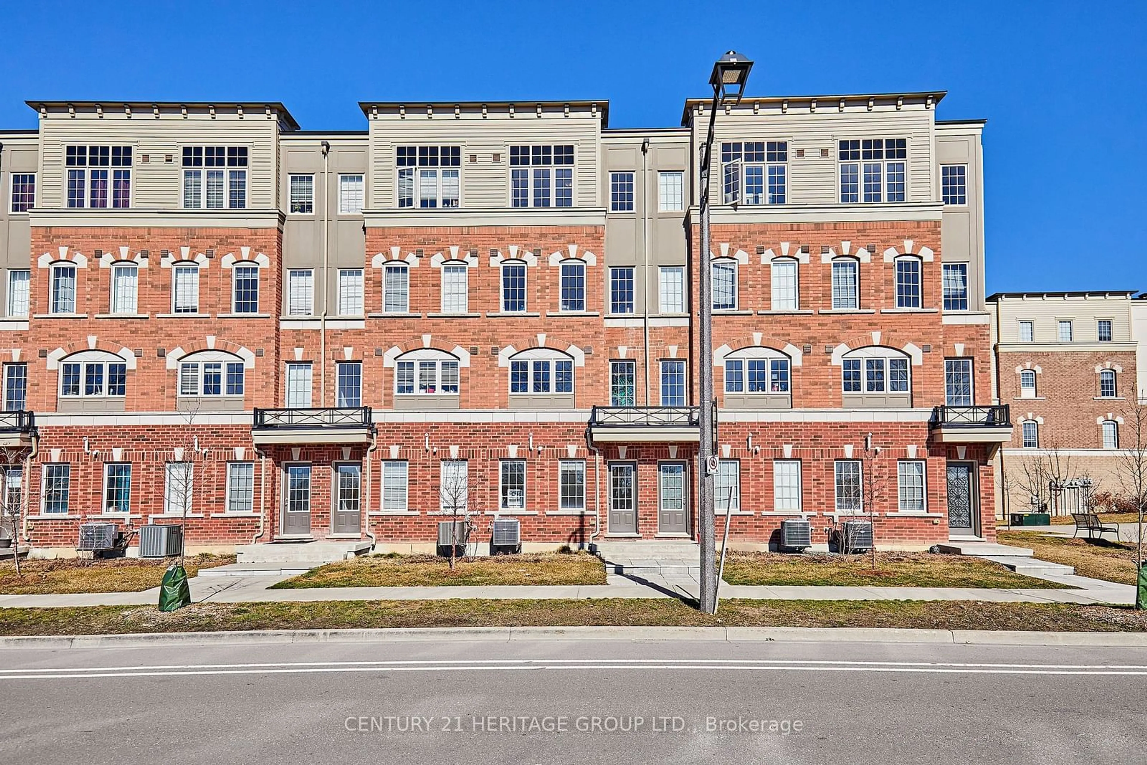 A pic from exterior of the house or condo, the front or back of building for 2278 CHEVRON PRINCE Path, Oshawa Ontario L1L 0K8