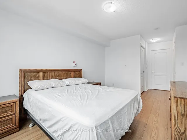 Additional property image - 2020 Mcnicoll Ave Unit 1011