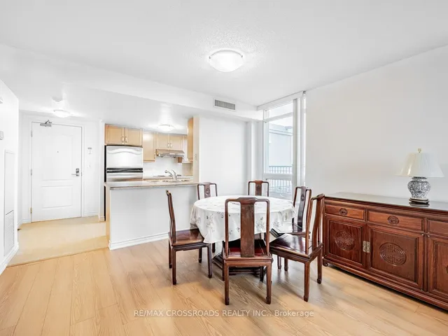 Additional property image - 2020 Mcnicoll Ave Unit 1011
