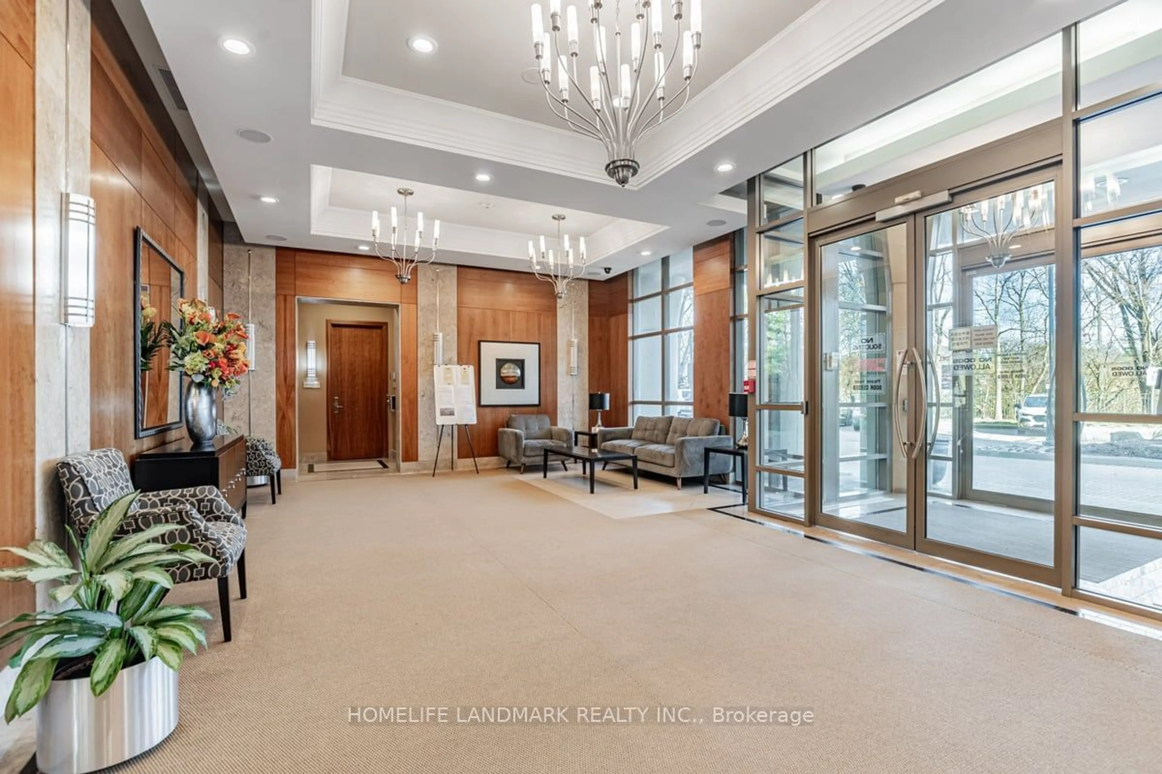 Indoor lobby, wood floors for 238 Bonis Ave #2121, Toronto Ontario M1T 3W7