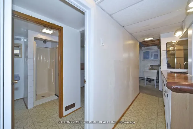 Additional property image - 9 Ivy Green Cres