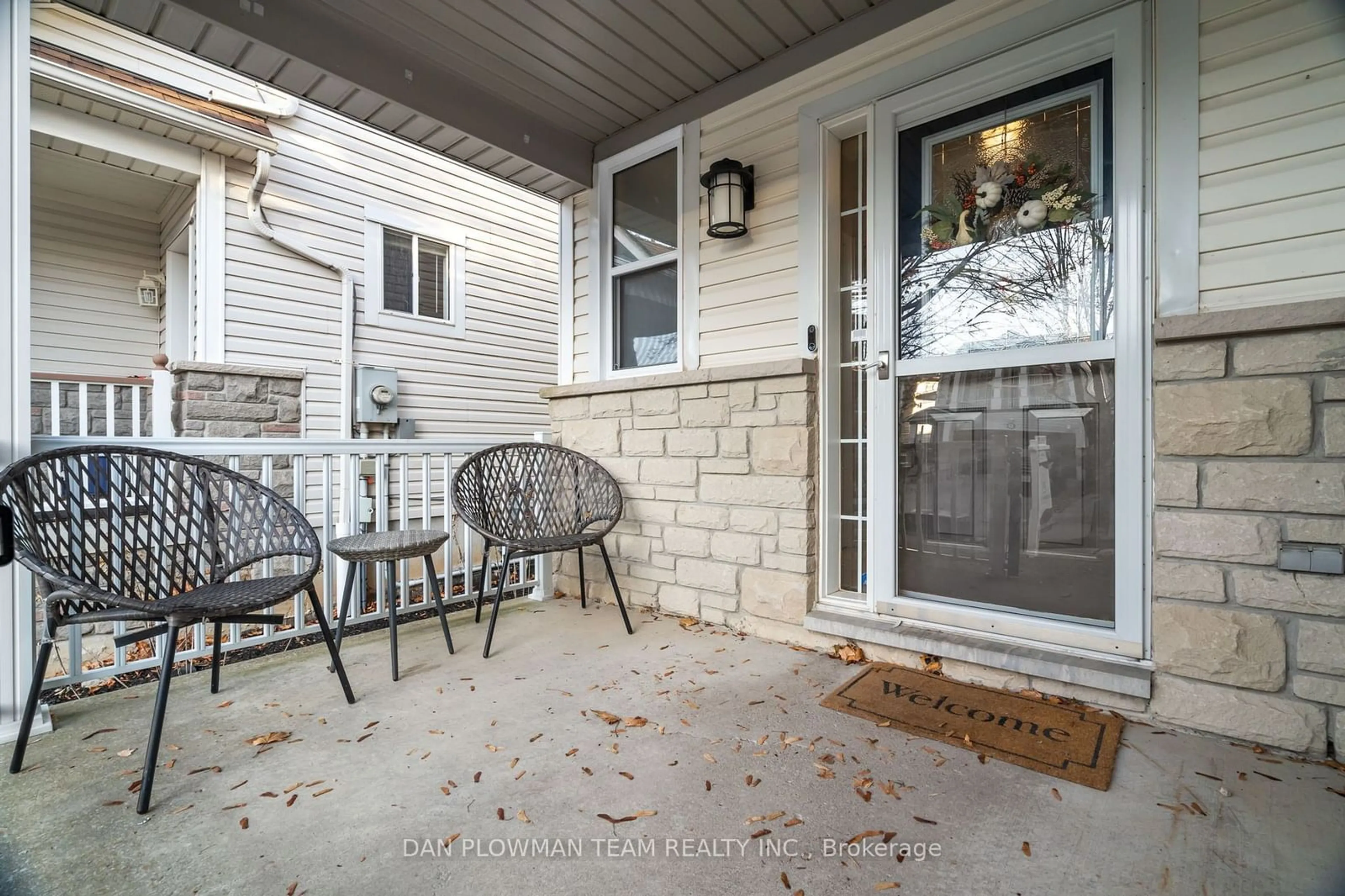 Patio, the fenced backyard for 103 Charest Pl, Whitby Ontario L1M 2B3